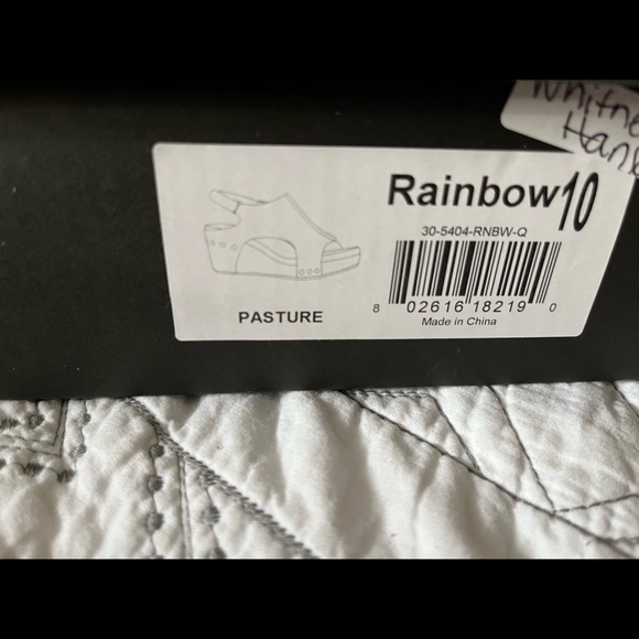 Corky Wedge - Picture 3 of 7